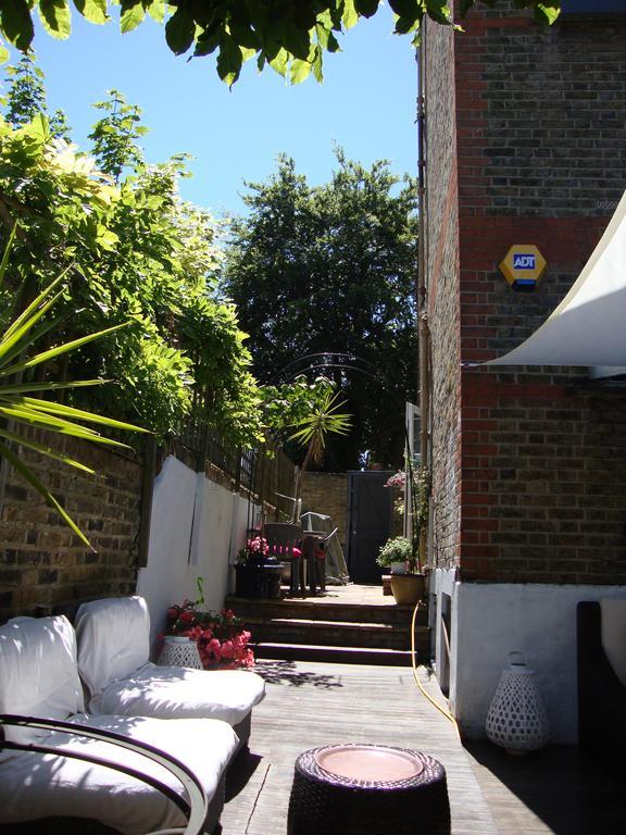 Londonhomegardens Exterior photo